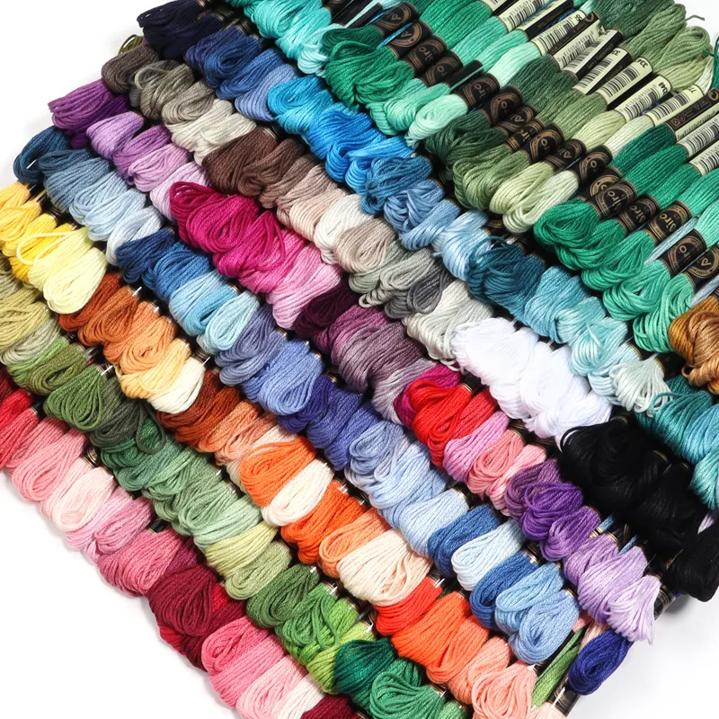 Embroidery Stitches - 6 stks/partij Veelkleurig Polyester Borduurgaren Kruissteek