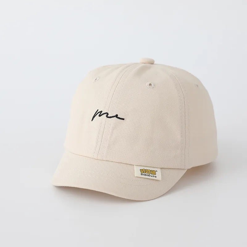 Casual handgeschreven 'Me'-let - Embroidery Letter recensie en prijs