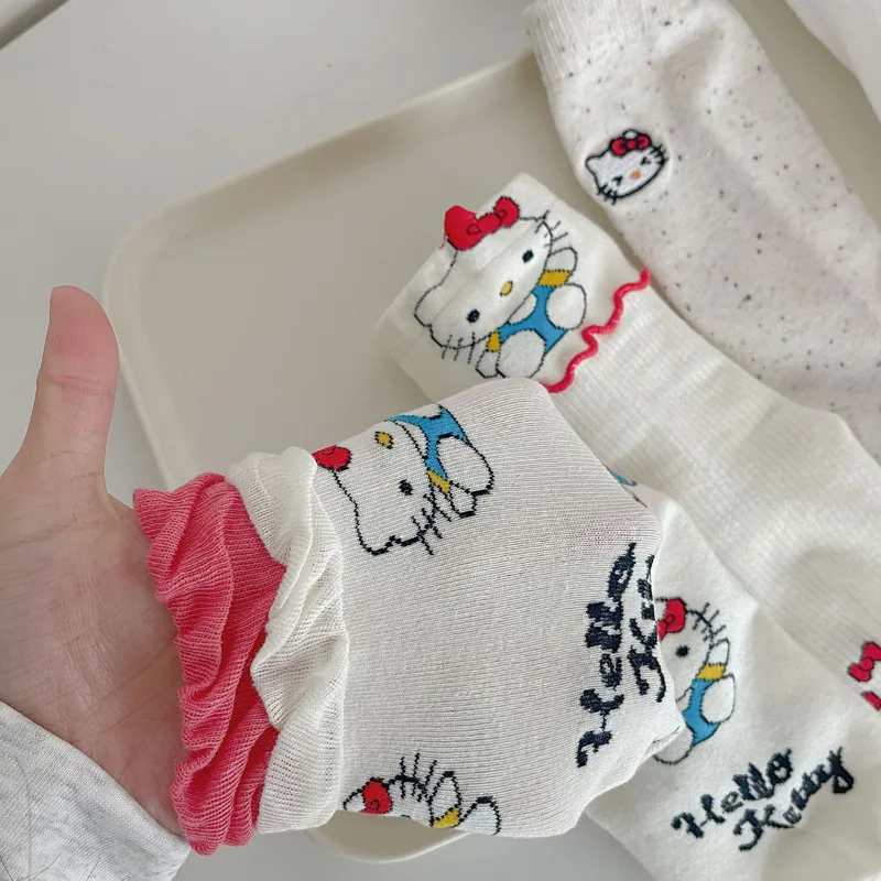 4 paar dames Sanrio Sweet Cart - Embroidery On Socks recensie en prijs