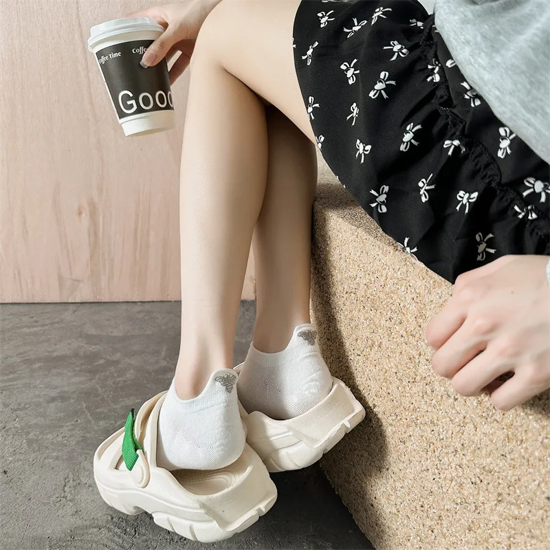 6 paar luxe merk damessokken s - Embroidery On Socks recensie en prijs