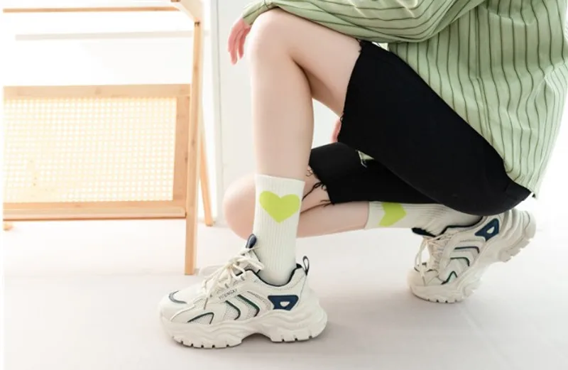 Mode Harajuku Hip Hop Skate St - Embroidery On Socks recensie en prijs