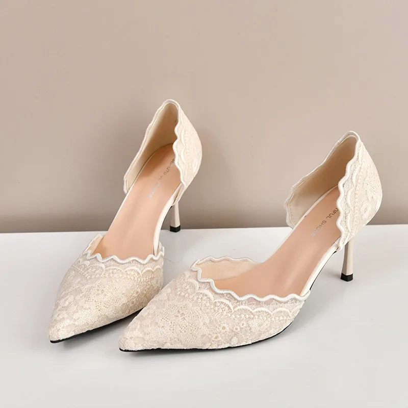 Luxe Rood Wit Kant Borduren Ho - Embroidery Wedding recensie en prijs
