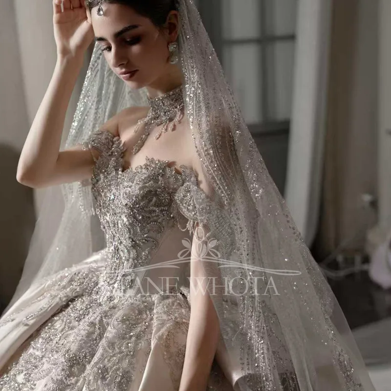 Luxe roze baljurk trouwjurk me - Embroidery Rose recensie en prijs