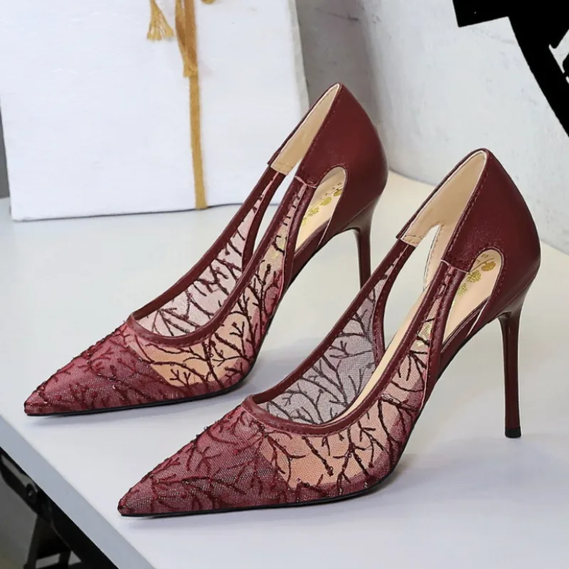 BIGTREE Nieuw ontwerp uitgehol - Embroidery Wedding recensie en prijs
