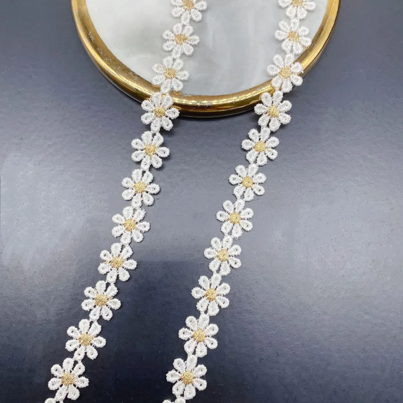 Holle Borduurwerk Twee-Kleur K - Embroidery Daisy recensie en prijs