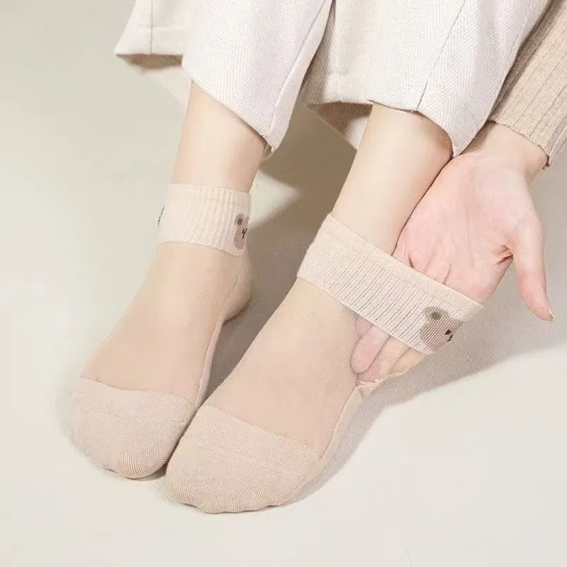 Dames sokken van doorschijnend - Embroidery On Socks recensie en prijs