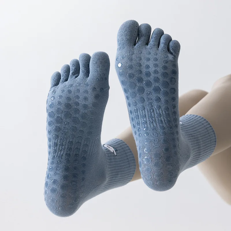 Vijf Vinger Yoga Sokken Cartoo - Embroidery On Socks recensie en prijs