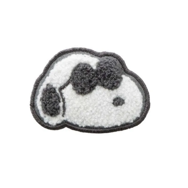 Schattige Snoopy Cartoon bordu - Embroidery Patch recensie en prijs